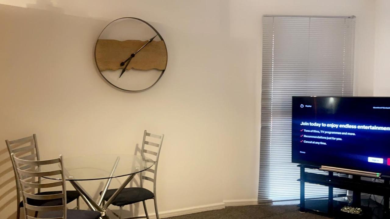 Luxury 1 Bed Apartment With Parking Manchester Buitenkant foto